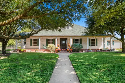 4451 Shiloh Rd, Midlothian, TX 76065