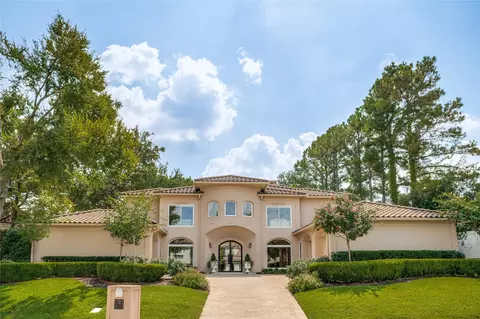 36 Downs Lake Cir, Dallas, TX 75230