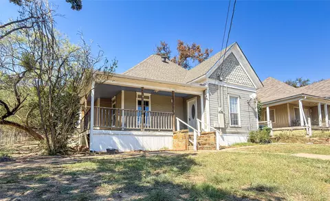 613 NE 6th Ave, Mineral Wells, TX 76067