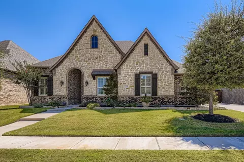 9128 Northampton Dr, North Richland Hills, TX 76182