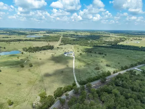 781 Alsdorf Rd, Ennis, TX 75119