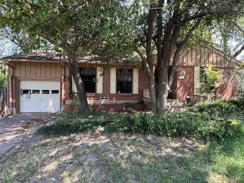 720 NW 6th St, Grand Prairie, TX 75050