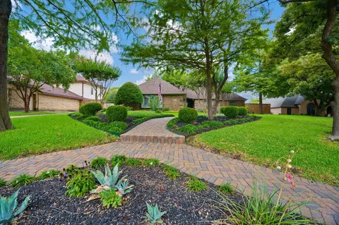 1101 Balfour Dr, Cedar Hill, TX 75104