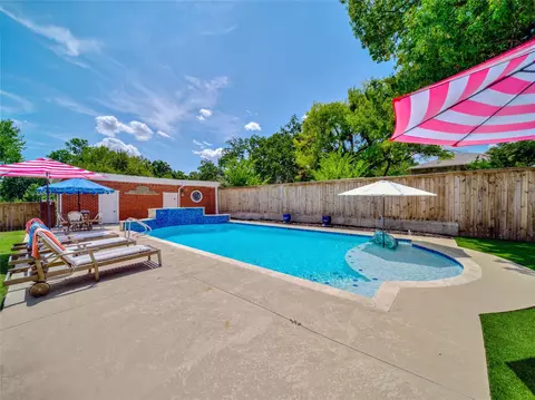 Exterior - 210 E Northgate Dr, Irving, TX 75062 photo 5 of 8