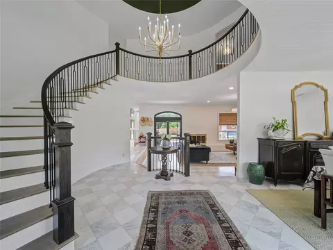Entry Way - 210 E Northgate Dr, Irving, TX 75062 photo 1 of 4