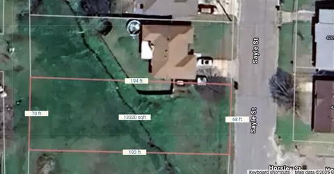 4030 Sayle St, Greenville, TX 75401