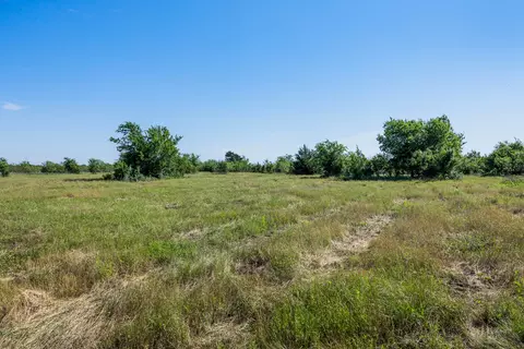 Tract 1 Tbd Lcr 392, Groesbeck, TX 76642