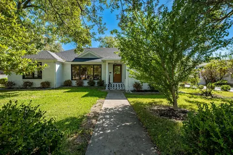 800 N Waddill St, Mckinney, TX 75069