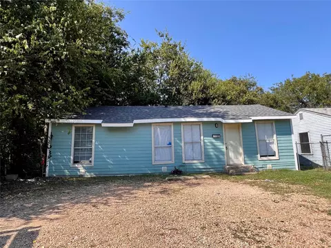 2028 Eva St, Grand Prairie, TX 75051