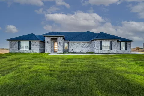 10405 Singleton Rd, Midlothian, TX 76065 photo 2