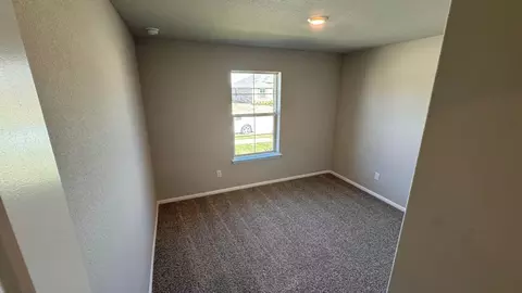 549 Marsh St, Cleburne, TX 76033 photo 14