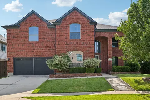 451 Bristol St, Roanoke, TX 76262