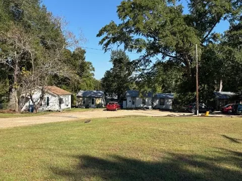 Exterior - 608-624 Constable St, Minden, LA 71055 photo 3 of 14