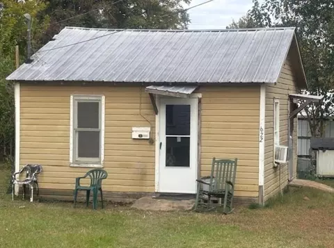 Exterior - 608-624 Constable St, Minden, LA 71055 photo 12 of 14