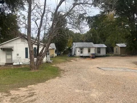 Exterior - 608-624 Constable St, Minden, LA 71055 photo 2 of 14