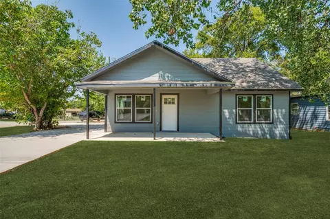 303 Johnson St, Wilmer, TX 75172