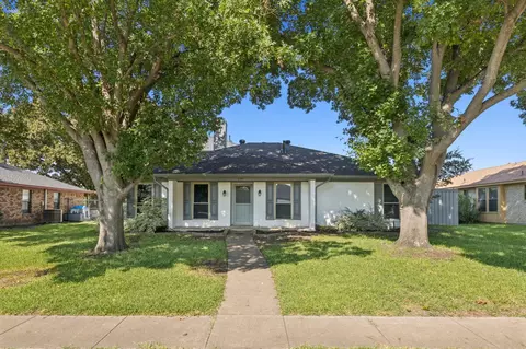 809 Willow Crest Dr, Richardson, TX 75081