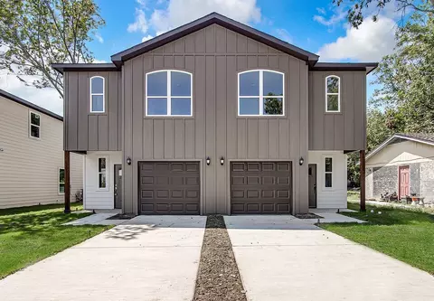 303 Eastland St, Cleburne, TX 76031