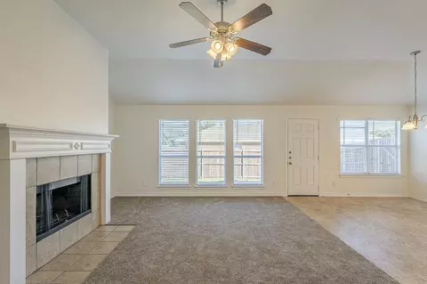Living - 977 Crowder Dr, Crowley, TX 76036 photo 4 of 5