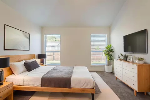 Bedroom - 977 Crowder Dr, Crowley, TX 76036 photo 1 of 8