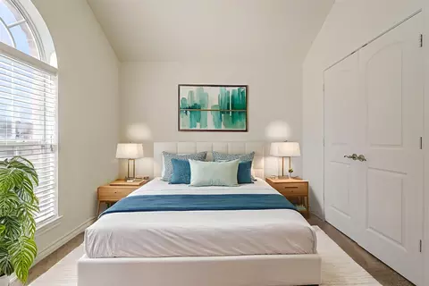 Bedroom - 977 Crowder Dr, Crowley, TX 76036 photo 4 of 8