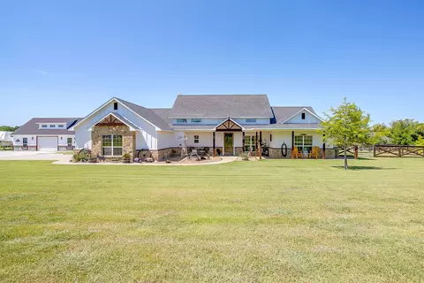 1730 Ross Ln, Springtown, TX 76082