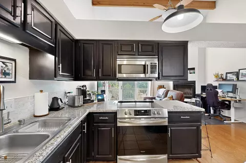 9222 Church Rd #114, Dallas, TX 75231