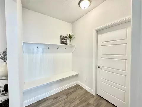 Entry Way - 816 10th St, Argyle, TX 76226 photo 3 of 4