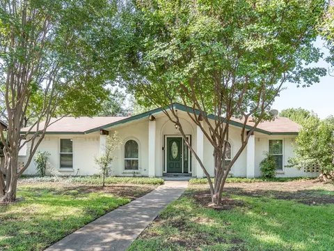 11240 Mccree Rd, Dallas, TX 75238