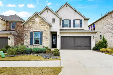 2249 Washington Dr, Carrollton, TX 75010