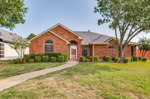 1305 Wedgemere Dr, Dallas, TX 75232
