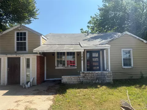 102 S Tillery Ave, Dallas, TX 75211