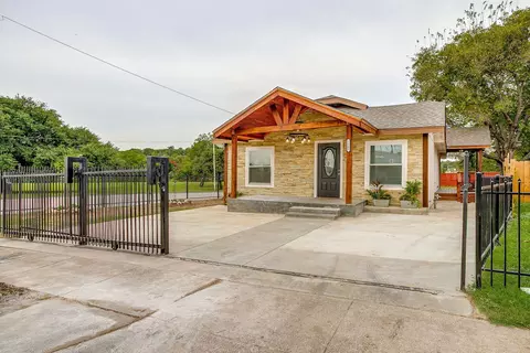 2801 Ross Ave, Fort Worth, TX 76106