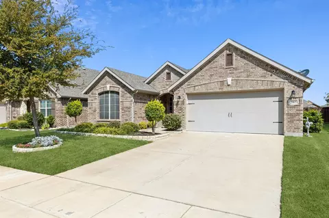 2062 Glaston Rd, Forney, TX 75126