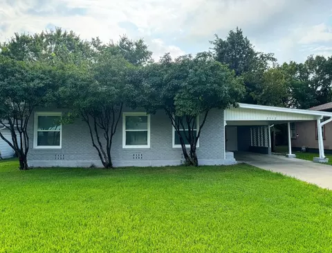 2312 N Shannon St, Sherman, TX 75092