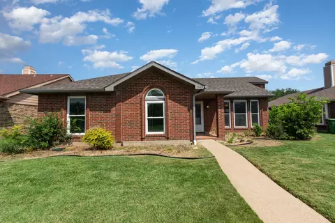 4176 Clary Dr, The Colony, TX 75056