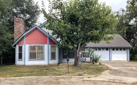807 Cherry Dr, Groesbeck, TX 76642