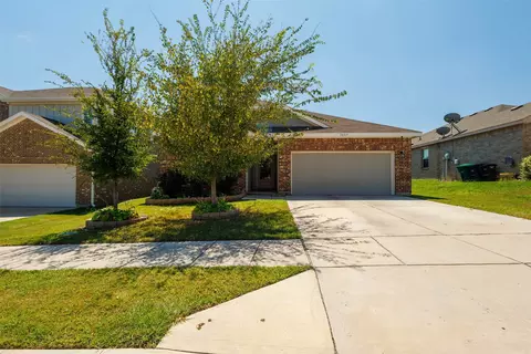 5409 Stone Meadow Ln, Fort Worth, TX 76179