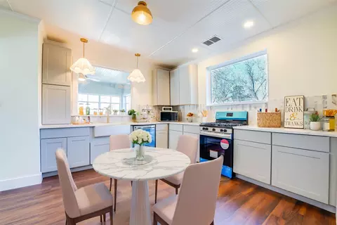 1312 S Travis St, Sherman, TX 75090