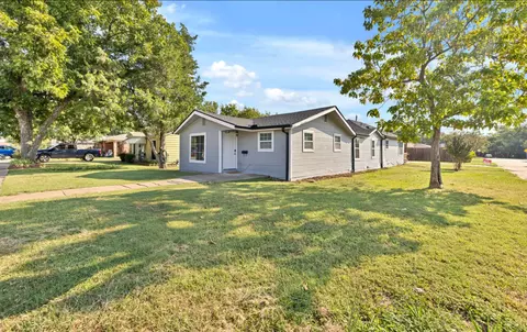 530 2nd St, Grand Prairie, TX 75051