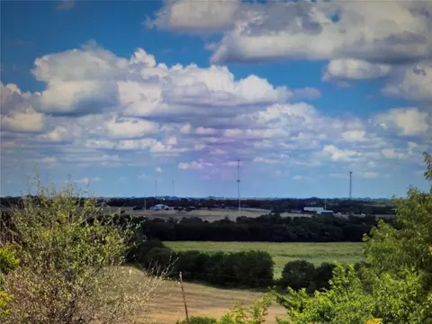 000 Parker Hill Rd, Ennis, TX 75152