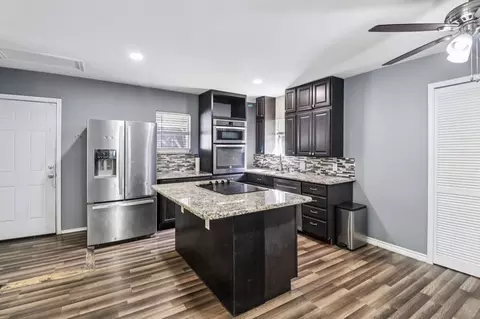 5340 Bourquin St, Dallas, TX 75210