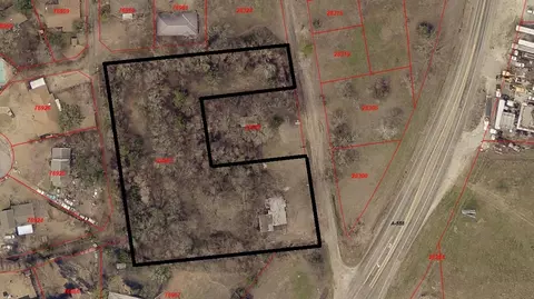 203 Park St, Commerce, TX 75428
