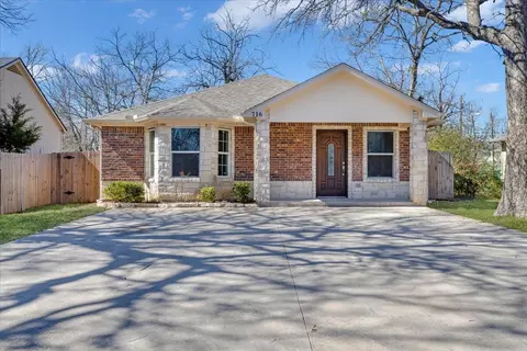 716 N Harrison Ave, Sherman, TX 75090