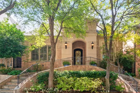 12231 Park Forest Dr, Dallas, TX 75230