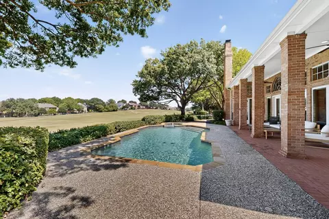 4715 N Meadow Ridge Cir, Mckinney, TX 75072