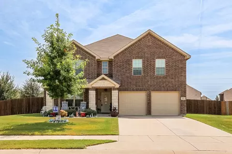 217 Hackney St, Waxahachie, TX 75165