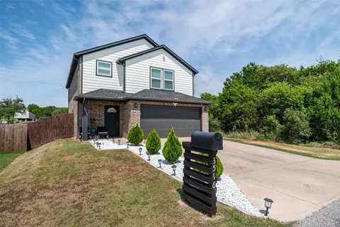 3516 Mulberry Dr, Granbury, TX 76048