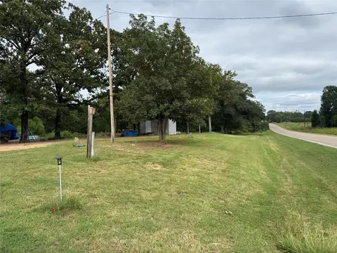 4683 E Fm 1396, Telephone, TX 75488
