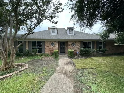 8639 Clover Meadow Dr, Dallas, TX 75243